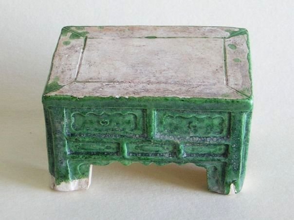 Low cabinet – (2031)